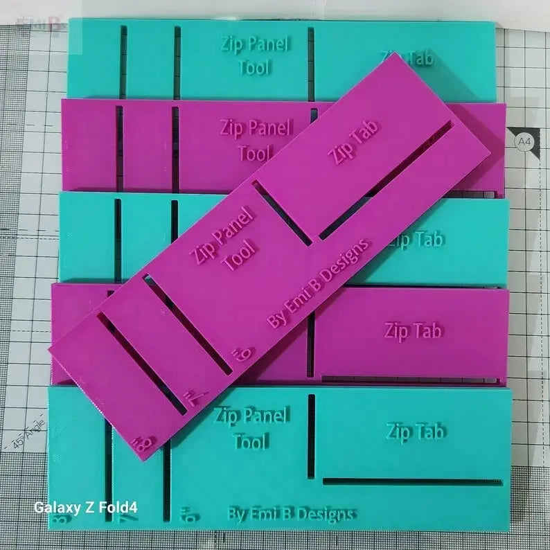 Zip Panel Tool Bag Making Tool Bag Making Ruler Make zip closures in your bag EmibDesign