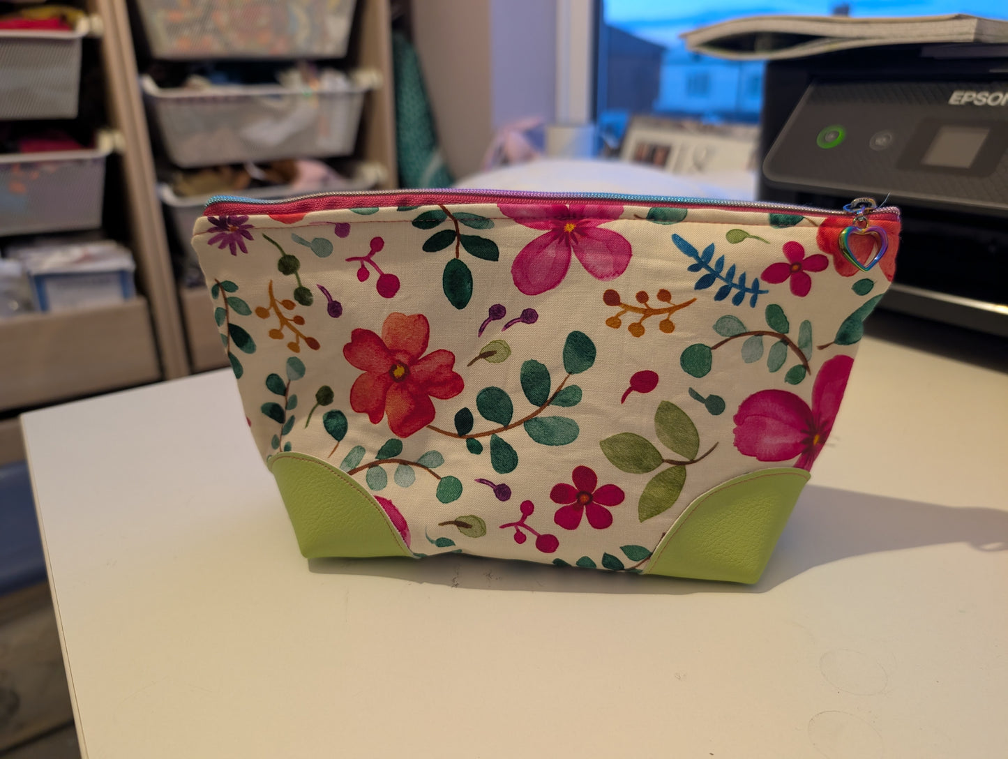 Boxed corner accent tool- Round