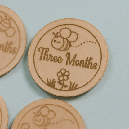 Wooden Baby Milestone Discs Set of 13 – 12cm Newborn to 1 Year Engraved Keepsake
